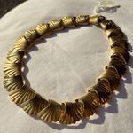 Monet  Gold Tone Seashell Collar Necklace Estate Find 17” Signed Vintage Photo 2