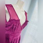 Tracy Reese  - 100% Silk trim Magenta Silk Pleated Mesh Shoulder Dress Sz 6 Photo 4