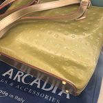Arcadia Glossy Green tote Photo 13