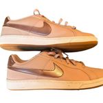 Nike Court Royale 2 Sneakers Dusty Purple & Rose Gold Swoosh Women’s 9.5 GUC Photo 7