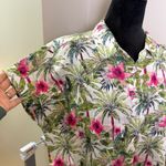 Tommy Bahama  100% Linen Button Down Floral Hawaiian Hibiscus Print Blouse Summer Photo 2