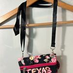 Robin Ruth  Rose of Texas Small Purse/Travel Bag Photo 1