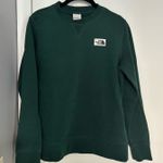 The North Face  Women’s Dark Green Crewneck Sweatshirt Heritage Patch Medium Photo 1
