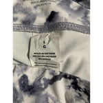 Bebe B24-Women's Sport Leggings Size L White Gray Tie Dye Capri Photo 3