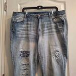 Lane Bryant Sz 20 Distressed Light Blue Capri Jeans with Patterned Patches NWOT Photo 5