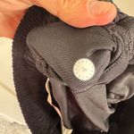 Lululemon  On The Fly black shorts size 4 Tall Photo 9