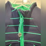 Lululemon  Forme Jacket *Cuffins Slalom Stripe Inkwell size 4‎ Photo 4