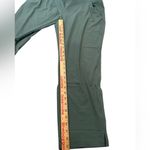 Eddie Bauer NWT Traveler Ankle Pant Green Size XL Photo 2
