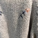Woven Heart  Gray Floral Women's Sweater size Medium pullover Photo 10