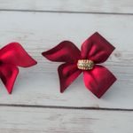 Vintage Stud Earrings Stunning Shiny Red Bow Photo 3