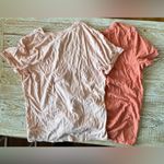 Universal Threads 🍑Peachy Duo V-Neck Tee Bundle🍑 ~Smal Photo 1