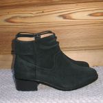 Vionic 5W 5 Wide Womens  Kanela Black Suede Water Resistant Ankle Boots Photo 3