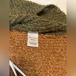 Versona  V-Neck Sweater Vest in Cream, Brown, and Green Size:L Photo 5