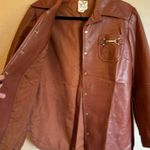 VINTAGE Brown Faux Leather Belted Shirt Jacket Size SMALL MEDIUM Pearl Snap 70s Photo 5