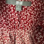 Uniqlo floral print button down shirt, long sleeves, 100% cotton, size medium Photo 4
