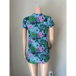Lilly Pulitzer  T-Shirt Size Small Etta V-neck Floral Spring comfy Summer #49 Photo 5