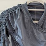 Lululemon  Athletica Run: Sunbeam Ruched Long Sleeve Pullover, Stony Grey sz. 2 Photo 3