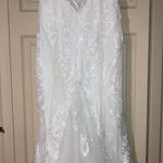 Galina Signature Wedding Dress Photo 5