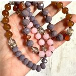 Pink purple orange beaded necklace Photo 4