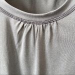 Athleta Velocity Gray Scoop Neck Short Sleeve Top. Size Small. EUC Photo 3