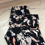 Balance Collection  capri leggings Photo 0