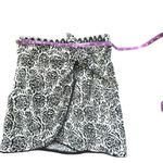 Industry Black and White Floral Wrap Mini Skirt Size XS Photo 3