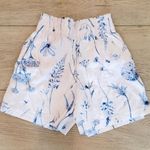 H&M NWOT! Linen-blended Blue Floral Pull-on Shorts Photo 1