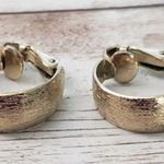 Vintage Sarah Coventry Clip On Earrings 0.75" Gold Tone Patterned Hoops Photo 0