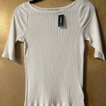 EXPRESS NWT  Ribbed T Shirt Photo 0