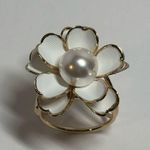 Floral Scarf Ring Photo 2