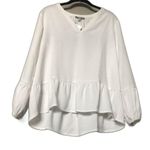 Daisy Fuentes  V-neck Blouse with Ruffle Detail. Size Small New.    LTOP077 Photo 1
