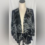 Vada Winter Maverick Black and White Leaf Print Kimono Large Photo 2