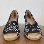 Toms Reina Tribal Wedge 8 Black White Canvas Peep Toe Cork Heel Slip On Cushion Photo 9