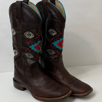 Noble Outfitters Stylish Brown Leather Ankle Boots with Embroidered Accents Size 9 Photo 0