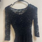 Decree  sheer lace top size S Photo 4