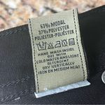 DL1961  Emma Black Low Rise Legging Jeans Size 27 | Stretch Skinny Y2K Goth Biker Photo 5