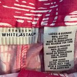 White Stag New Women’s  belted pink Hawaiian floral stretch jean capris size 8 Photo 3