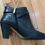 Louise et Cie 9.5 W Black & Gold Buckle 3” Heel Bootie Photo 6