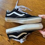 Vans Black & White Old Skool Unisex Sneakers | Women’s size 9 / men’s size 7.5 Photo 7