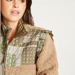 Driftwood 🆕 | FLEECE SHERPA JACKET | OLIVE BANDANA | SIZE: L Photo 3