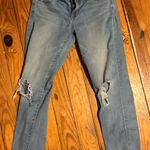 Gap  Girlfriend Distressed Ripped Knee Light‎ Wash Denim Jeans Photo 0