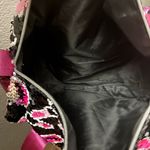Danz N Motion Lips X Lipstick Sequins Rollbag Black & Pink Photo 10