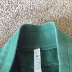 Lululemon green scuba joggers size 4 Photo 2