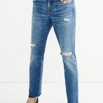 Madewell Women's  The Slim Boyjean cropped raw hem distressed jeans size 27 Photo 0