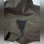 Nobull  Women's Size M Dark Army 4” High Rise Bike Shorts Photo 7