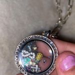 Origami Owl  Necklace Photo 0