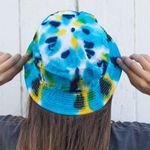 Blue & Green Tie Dye Bucket Hat Photo 0