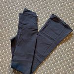 Alo Yoga  Airbrush High-Waist Bootcut Legging Photo 4