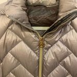 Michael Kors Soft Shimmer Gold Chevron Quilted Puffer Hooded Jacket. 2736 Photo 5