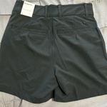 Nike  | Women's Dri-FIT Victory 5'' Golf Shorts Photo 3